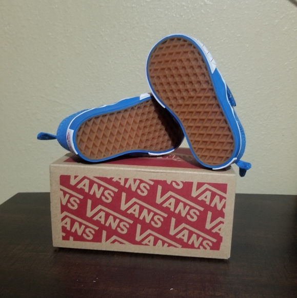 Van's On The Walk Baby Shark Blue Shoes Baby - Picture 5 of 11